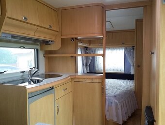 Karavan Hobby 30C De Luxe SUPER - 8