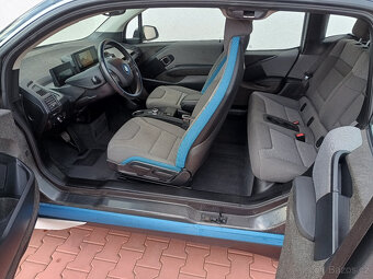 BMW i3 Facelift LED kamera tepelko navigace parkpilot - 8