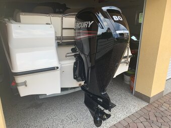 QUICKSILVER Activ 505 CABIN + MERCURY F80 + vlek - 8