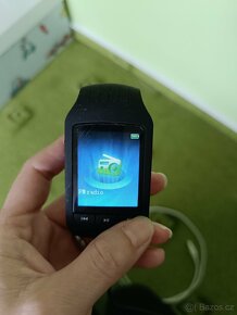 Mp3 přehrávač a Sluchátka - 8