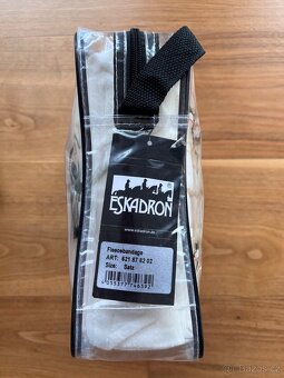 Eskadron offwhite sada - 8