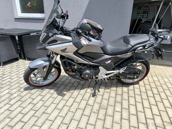 Honda NC 750X - 8