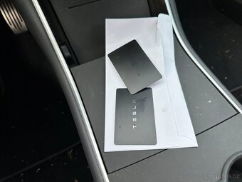 Tesla model 3 Dual Motor, long Range 2020 včetně DPH - 8
