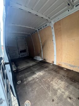 IVECO DAILY 2. HPT 2020 MAXI - 1. MAJITEL - SERVIS- DPH-ČR - 8