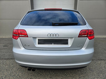 Audi A3 SportBack 1 4 TFSi - 8