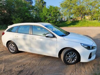 Hyundai i30 1.6 CRDI 2018 - 8