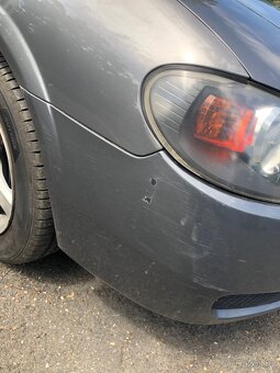 Nissan Almera 1.5i - 8