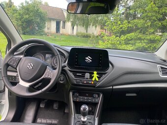 Suzuki S-Cross Hybrid - 8