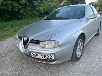 Alfa Romeo 156 2.4 JTD - 8