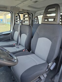 Iveco Daily 3-stranný sklápěč 3.0L M6 - 7 místne - 8