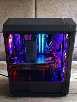 Herní PC / ROG STRIX 5700 XT / i5-8400 / 16GB DDR4 / Win 11 - 8