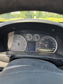 Hyundai i30 1.6 16v benzin, 88kw - 8