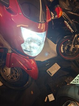 Prodej CBR 1100 XX - 8