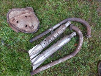 Jawa Perak - kompletni vyfuky a sedlo ridice - 8