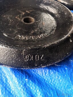 Bench činka 120kg - 8