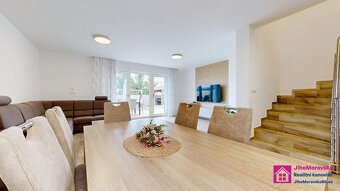 Prodej rodinného domu s dvěmy byty 3+kk, 214 m², Břeclav - C - 8