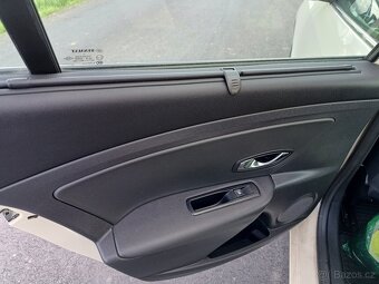 RENAULT FLUENCE 1.6 - 8
