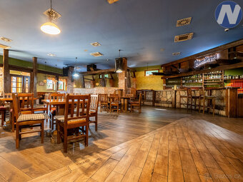 Prodej restaurace s bowlingem v Lounech - 8