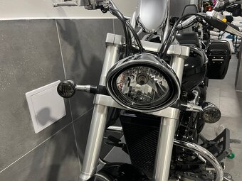 Suzuki Intruder M800 2007 - 8