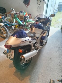 Suzuki GSX 1300 R - 8