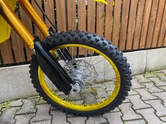 SUZUKI RMZ 450 - 8