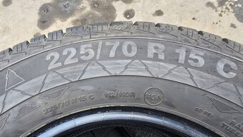 Zimní pneumatiky 225/70/15c Continental - 8