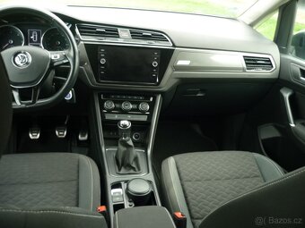 VW Touran, 1,6Tdi, rv 2018, 7 míst - 8