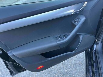 Škoda Octavia 3 Kombi 2.0 TDI/110 KW - ELEGANCE - 8