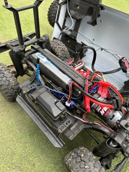Traxxas TRX4 - 8