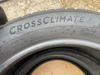 4ks. Celoroční pneu 215/55/17.zn. Michelin. - 8