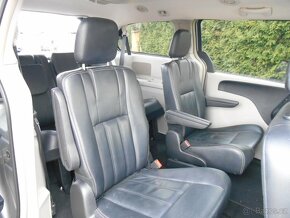 Chrysler Town Country 3,6 Stown Go  DVD 2015 NEW - 8