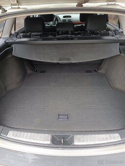 Toyota Avensis T25 combi D4D - 8
