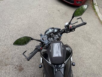 Honda CB1000R - 8