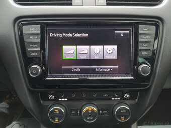 Škoda Octavia Combi 2.0 TSi RS DSG, navi, led.. - 8