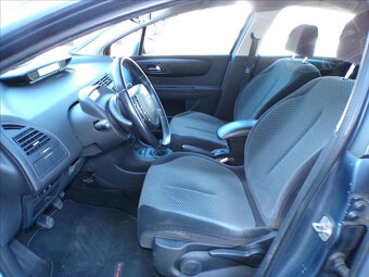 Citroën C4 1,6 16V-HNED ODJÍŽDÍTE - 8