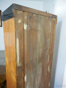 Knihovna biedermeier úzká - 8