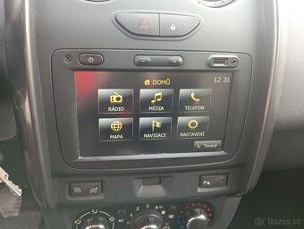 Dacia Duster/Klima/navi/výhřev/Tažné - 8