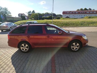 Škoda Octavia combi 1,6 mpi - 8