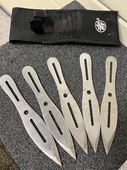 Vrhací  nuže   Smith&wesson Bullseye - 8