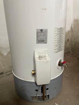 Prodám ohřívač vody Quantum - 8