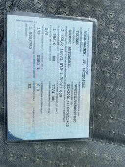 VW Touran 1.9 TDi - 8