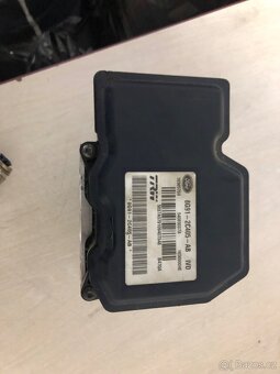 Ford Mondeo MK4 náhradní díly - 8