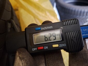 Pneu Pirelli 195/60 R15 - 8