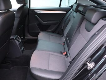 Škoda Octavia 1,4 TSI 110kW Clever 1.Maj (2018) - 8