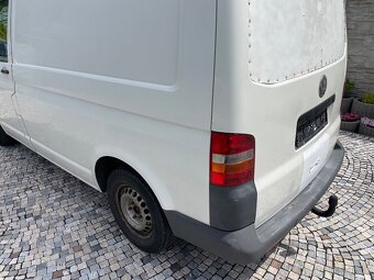 VW Transporter T5 - 1,9 TDI 75 kw rok 2006 - 8