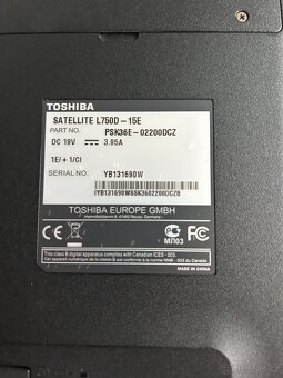 Toshiba Satellite L750D-15E - 8