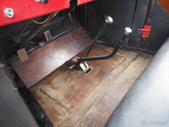 PEUGEOT 190 S TORPÉDO COMERRCIÁL 1925 - 8