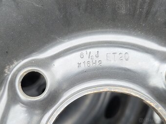 Pěkná zimní sada Peugeot 2008, Opel Crossland 16" 4x108 - 8