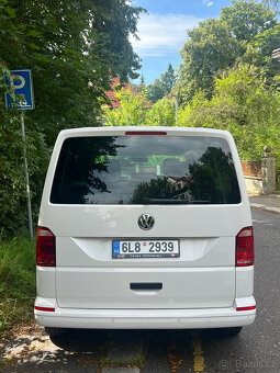VW Multivan 2019, 110kw, 124000km, servis jen VW, 7 míst - 8