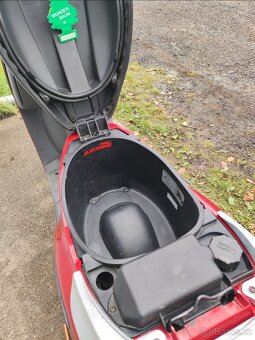 Piaggio Zip Type 3 1996 - 8